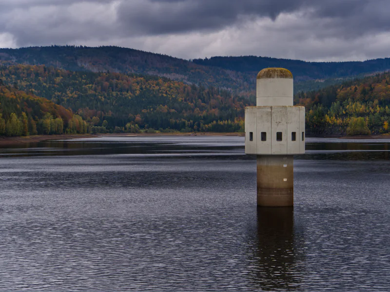 Concrete dam gates and intake structures illustrating the zones hydraulic controls and access constraints of inspection